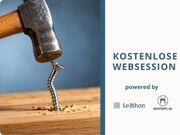Acht Schrauben. Ein Hammer.